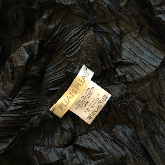 PLEATS PLEASE Issey Miyake bolero cardigan - Picture 3 of 6